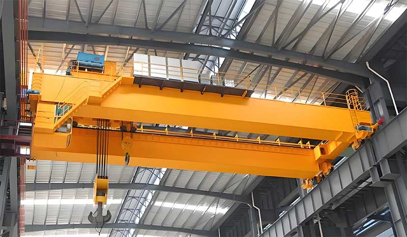 Overhead cranes in workshop