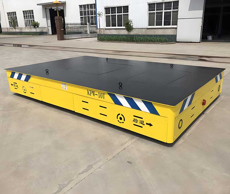 Transfer cart carrying a heavy frame