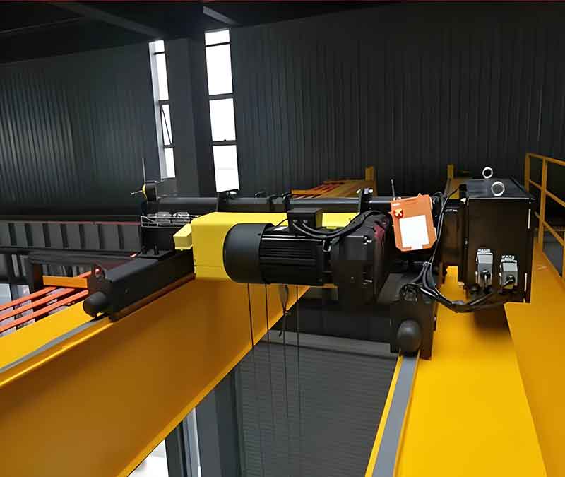 Hoist motor with brake