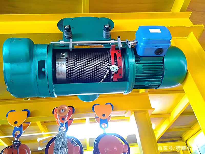 Explosion-proof hoist in chemical plant
