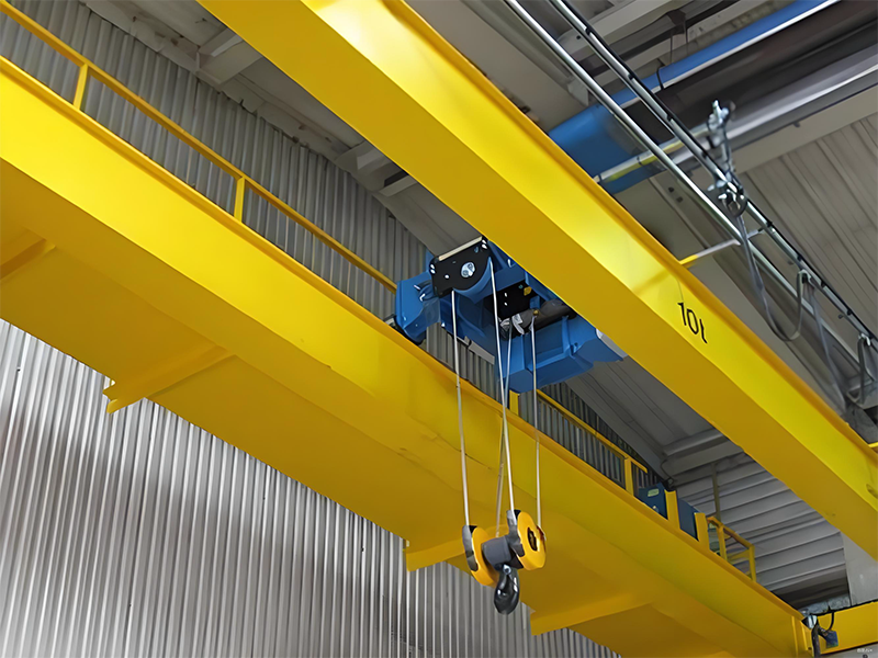 Double-girder trolley hoist featured view