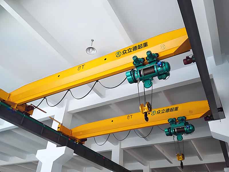 Low-headroom trolley variant example