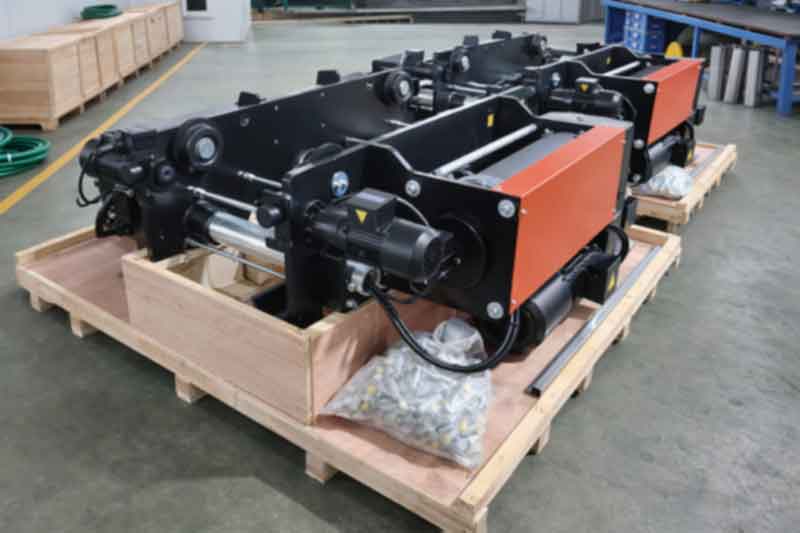 European double-girder hoist for upgrade applications
